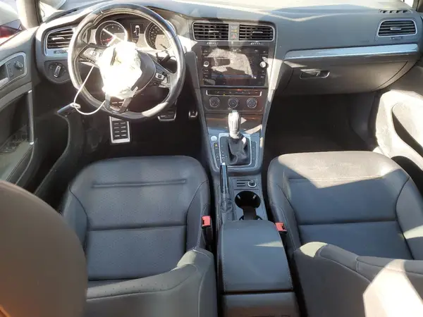 3VWH17AU1JM755809 2018 VOLKSWAGEN GOLF - Image 8