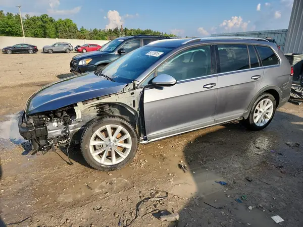 3VWH17AU1KM502975 2019 VOLKSWAGEN GOLF - Image 1