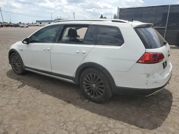 3VWH17AU2HM512357 2017 VOLKSWAGEN GOLF - Image 2