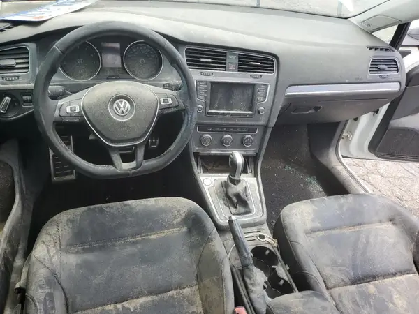 3VWH17AU2HM512357 2017 VOLKSWAGEN GOLF - Image 8