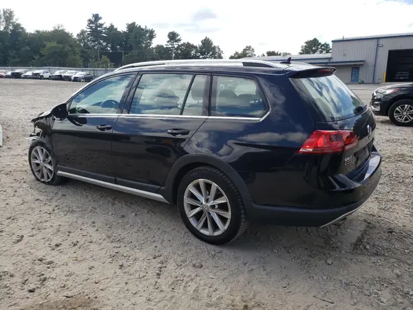 3VWH17AU2HM527151 2017 VOLKSWAGEN GOLF - Image 2