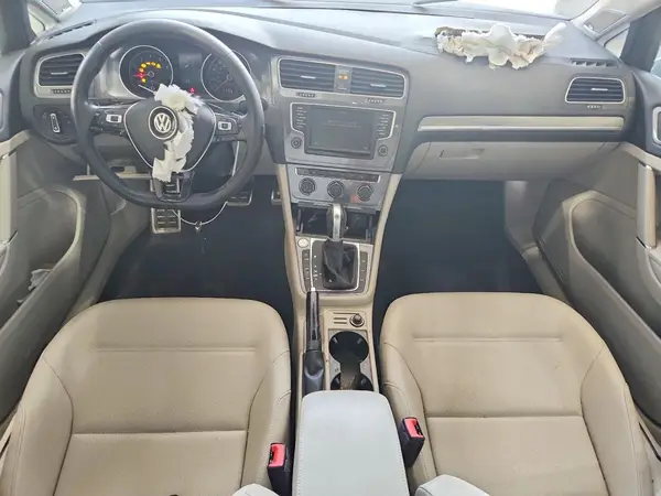 3VWH17AU2HM533970 2017 VOLKSWAGEN GOLF - Image 8