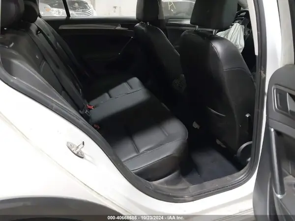 3VWH17AU2HM535234 2017 VOLKSWAGEN GOLF - Image 8
