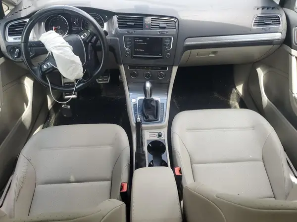 3VWH17AU2HM544550 2017 VOLKSWAGEN GOLF - Image 8
