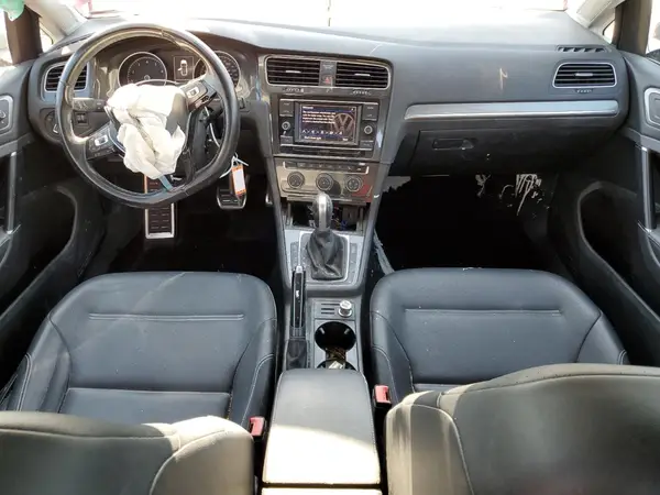 3VWH17AU2JM766298 2018 VOLKSWAGEN GOLF - Image 8
