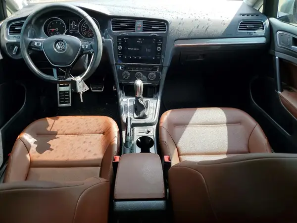 3VWH17AU2KM510213 2019 VOLKSWAGEN GOLF - Image 8