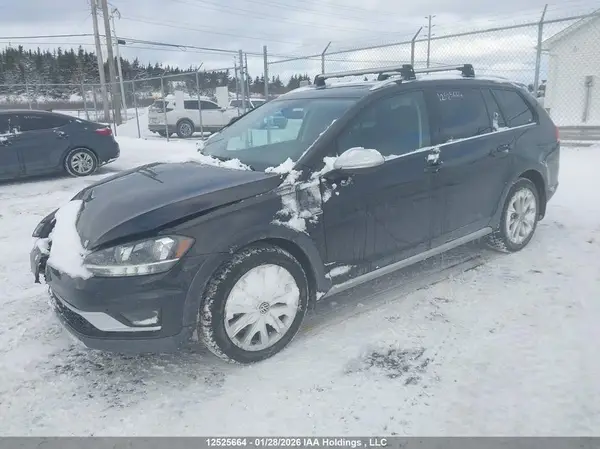 3VWH17AU2KM521356 2019 VOLKSWAGEN GOLF - Image 2
