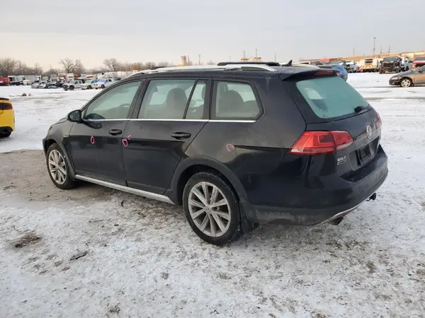 3VWH17AU3HM511119 2017 VOLKSWAGEN GOLF - Image 2