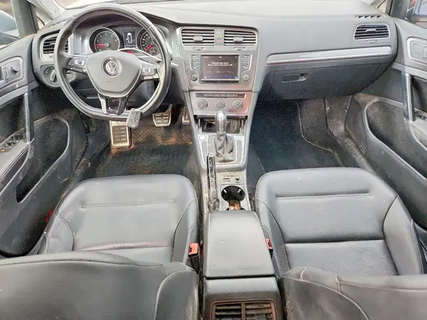 3VWH17AU3HM518488 2017 VOLKSWAGEN GOLF - Image 8