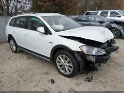 3VWH17AU3HM521097 2017 VOLKSWAGEN GOLF