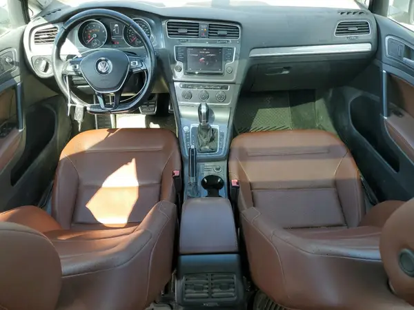 3VWH17AU3HM521410 2017 VOLKSWAGEN GOLF - Image 8