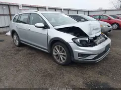 3VWH17AU3HM527451 2017 VOLKSWAGEN GOLF