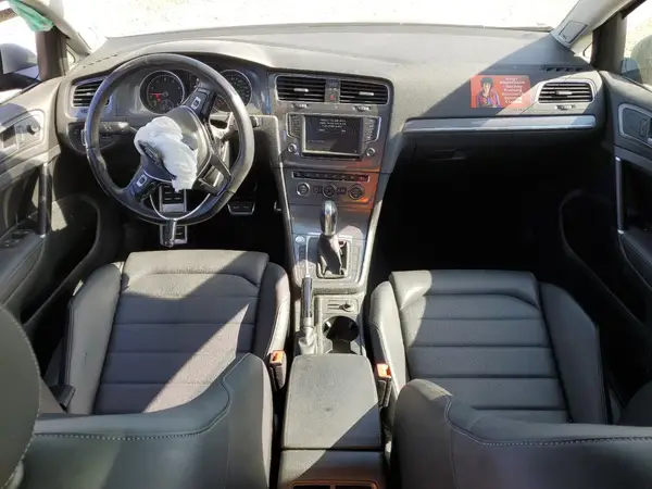 3VWH17AU3HM534352 2017 VOLKSWAGEN GOLF - Image 8