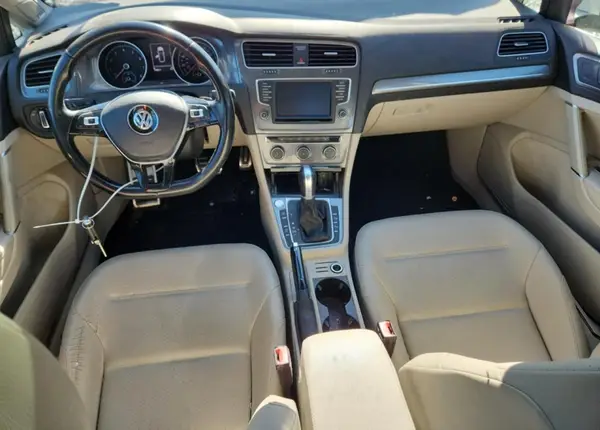 3VWH17AU3HM536215 2017 VOLKSWAGEN GOLF - Image 8