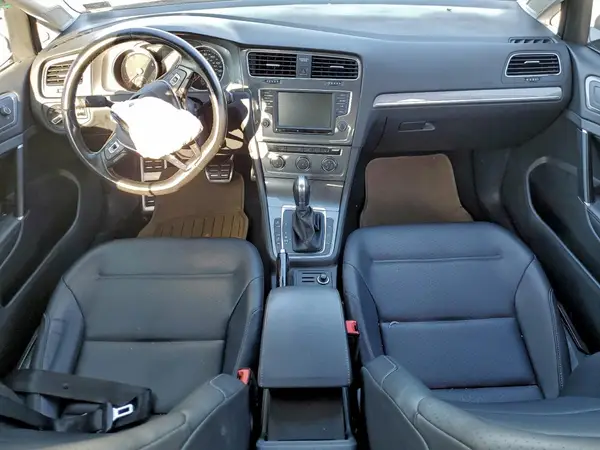 3VWH17AU3HM540331 2017 VOLKSWAGEN GOLF - Image 8