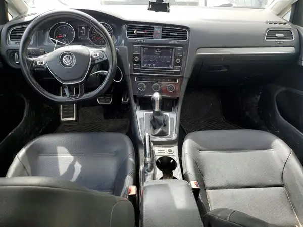 3VWH17AU3JM759439 2018 VOLKSWAGEN GOLF - Image 8