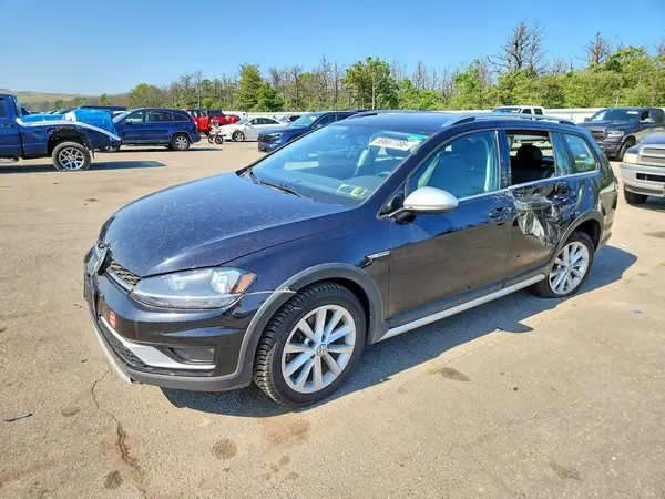 3VWH17AU3KM506137 2019 VOLKSWAGEN GOLF - Image 1