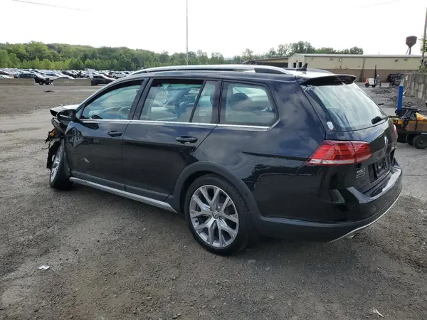 3VWH17AU3KM512486 2019 VOLKSWAGEN GOLF - Image 2
