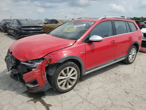 3VWH17AU3KM524556 2019 VOLKSWAGEN GOLF - Image 1