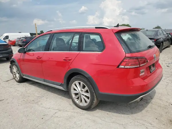 3VWH17AU3KM524556 2019 VOLKSWAGEN GOLF - Image 2