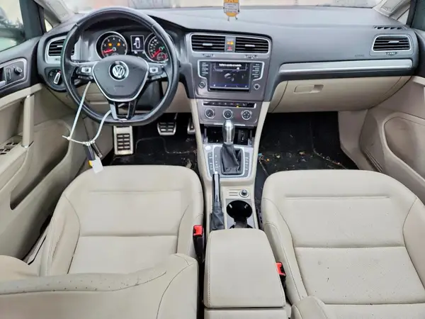 3VWH17AU4HM503904 2017 VOLKSWAGEN GOLF - Image 8