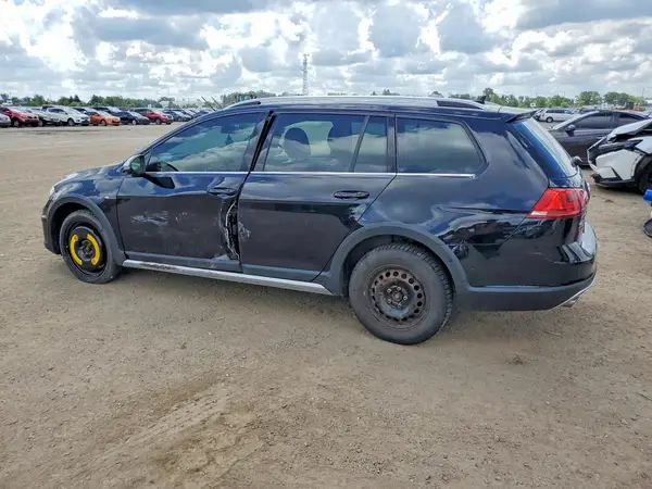 3VWH17AU4HM506656 2017 VOLKSWAGEN GOLF - Image 2