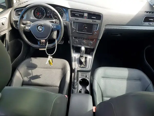 3VWH17AU4HM507001 2017 VOLKSWAGEN GOLF - Image 8