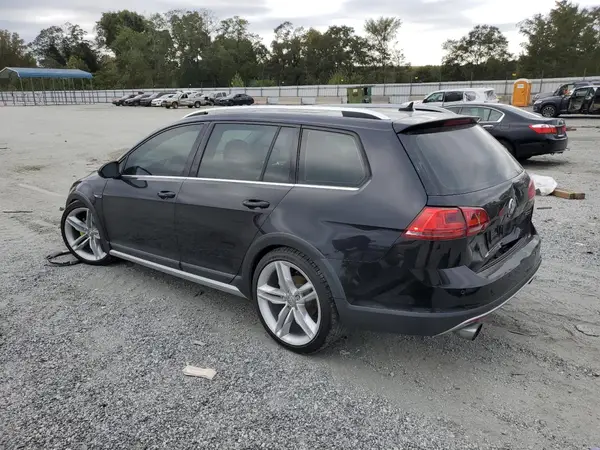 3VWH17AU4HM508956 2017 VOLKSWAGEN GOLF - Image 2