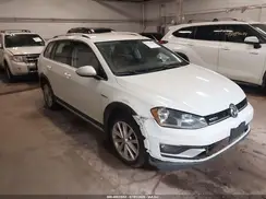 3VWH17AU4HM510108 2017 VOLKSWAGEN GOLF