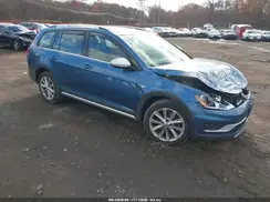 3VWH17AU4HM525756 2017 VOLKSWAGEN GOLF