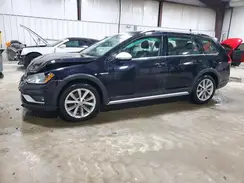 3VWH17AU4HM539267 2017 VOLKSWAGEN GOLF