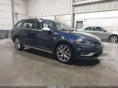 3VWH17AU4JM757179 2018 VOLKSWAGEN GOLF