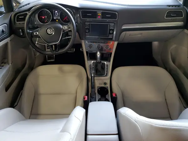 3VWH17AU4JM763774 2018 VOLKSWAGEN GOLF - Image 8