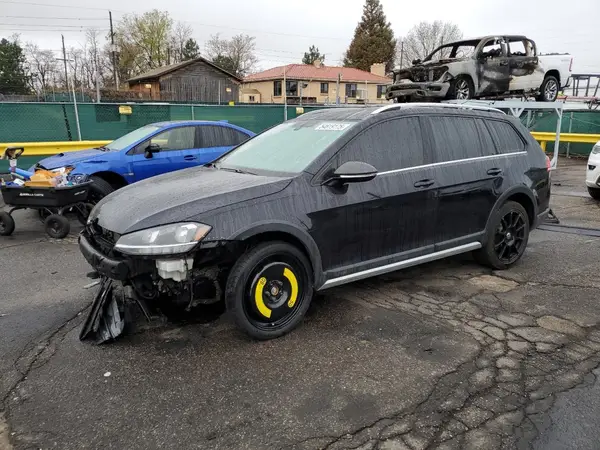 3VWH17AU4KM511220 2019 VOLKSWAGEN GOLF - Image 1