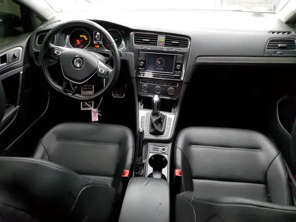 3VWH17AU4KM511220 2019 VOLKSWAGEN GOLF - Image 8