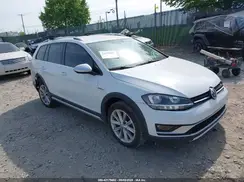 3VWH17AU4KM524064 2019 VOLKSWAGEN GOLF