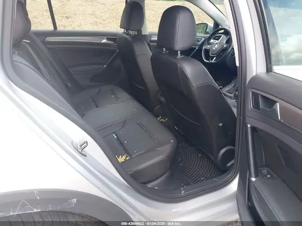 3VWH17AU5HM506908 2017 VOLKSWAGEN GOLF - Image 8