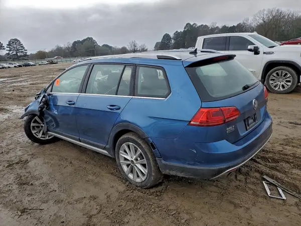 3VWH17AU5HM508304 2017 VOLKSWAGEN GOLF - Image 2