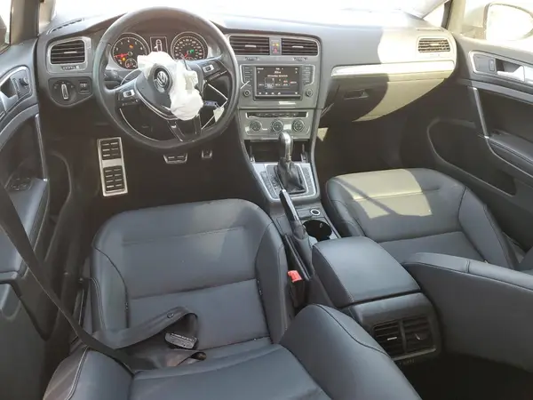3VWH17AU5HM508528 2017 VOLKSWAGEN GOLF - Image 8
