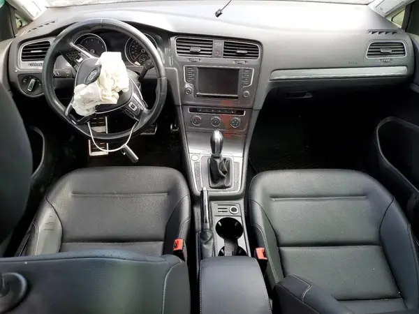3VWH17AU5HM512546 2017 VOLKSWAGEN GOLF - Image 8