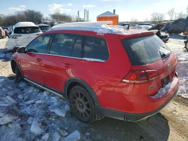 3VWH17AU5HM516452 2017 VOLKSWAGEN GOLF - Image 2