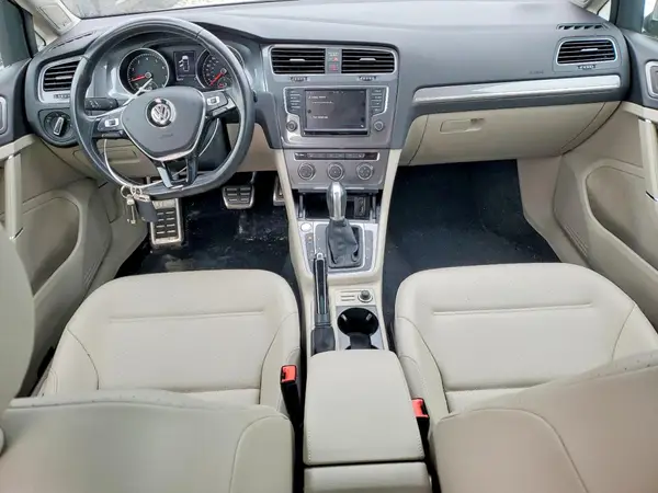3VWH17AU5HM520565 2017 VOLKSWAGEN GOLF - Image 8
