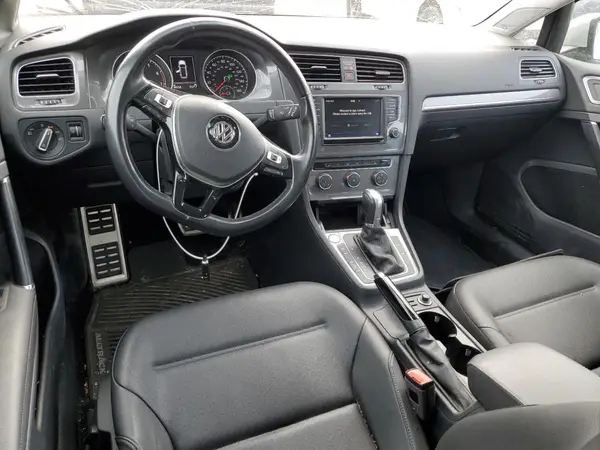 3VWH17AU5HM522042 2017 VOLKSWAGEN GOLF - Image 8