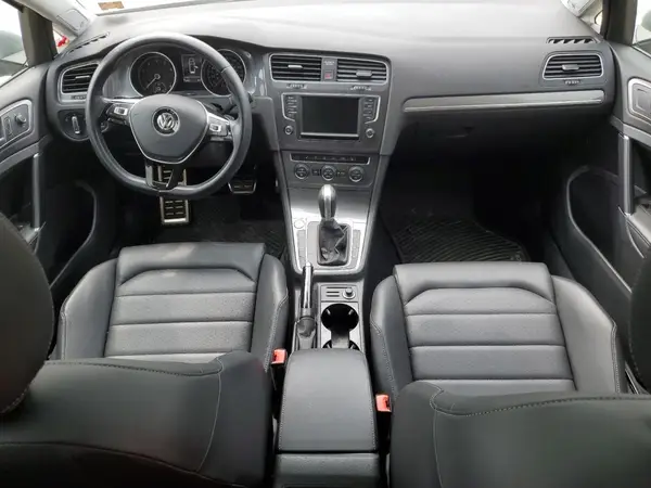 3VWH17AU5HM522302 2017 VOLKSWAGEN GOLF - Image 8