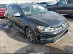 3VWH17AU5HM540024 2017 VOLKSWAGEN GOLF