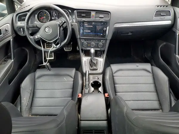 3VWH17AU5JM763640 2018 VOLKSWAGEN GOLF - Image 8