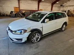 3VWH17AU5JM764058 2018 VOLKSWAGEN GOLF