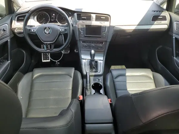 3VWH17AU6HM513026 2017 VOLKSWAGEN GOLF - Image 8