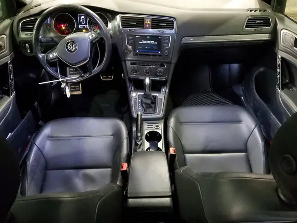 3VWH17AU6HM526214 2017 VOLKSWAGEN GOLF - Image 8
