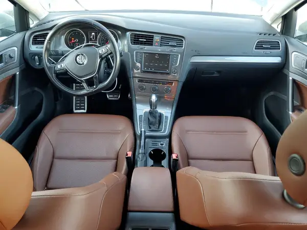 3VWH17AU6HM536693 2017 VOLKSWAGEN GOLF - Image 8